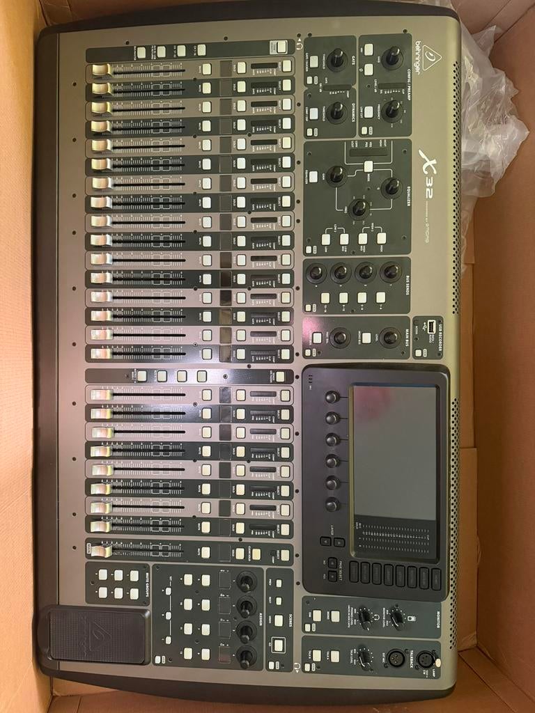 Behringer x32 Full, Ophalen, Zo goed als nieuw