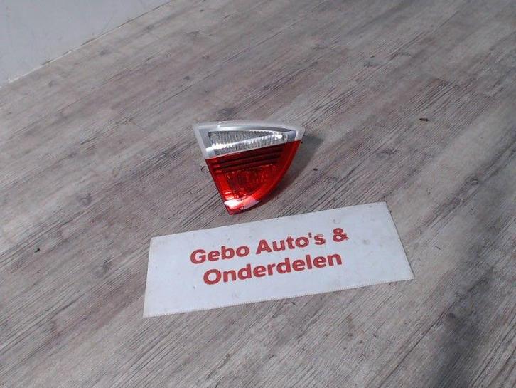 PANNEAU ARRIÈRE GAUCHE AVEC LAMPE BMW 3 serie (E90), Autos : Pièces & Accessoires, Éclairage, BMW, Utilisé