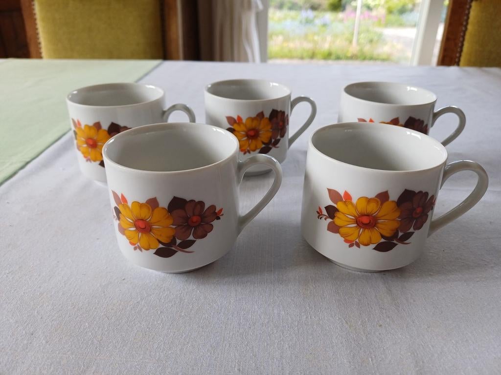 5 tasses de Mitterteich Bavaria, Antiquités & Art, Enlèvement ou Envoi