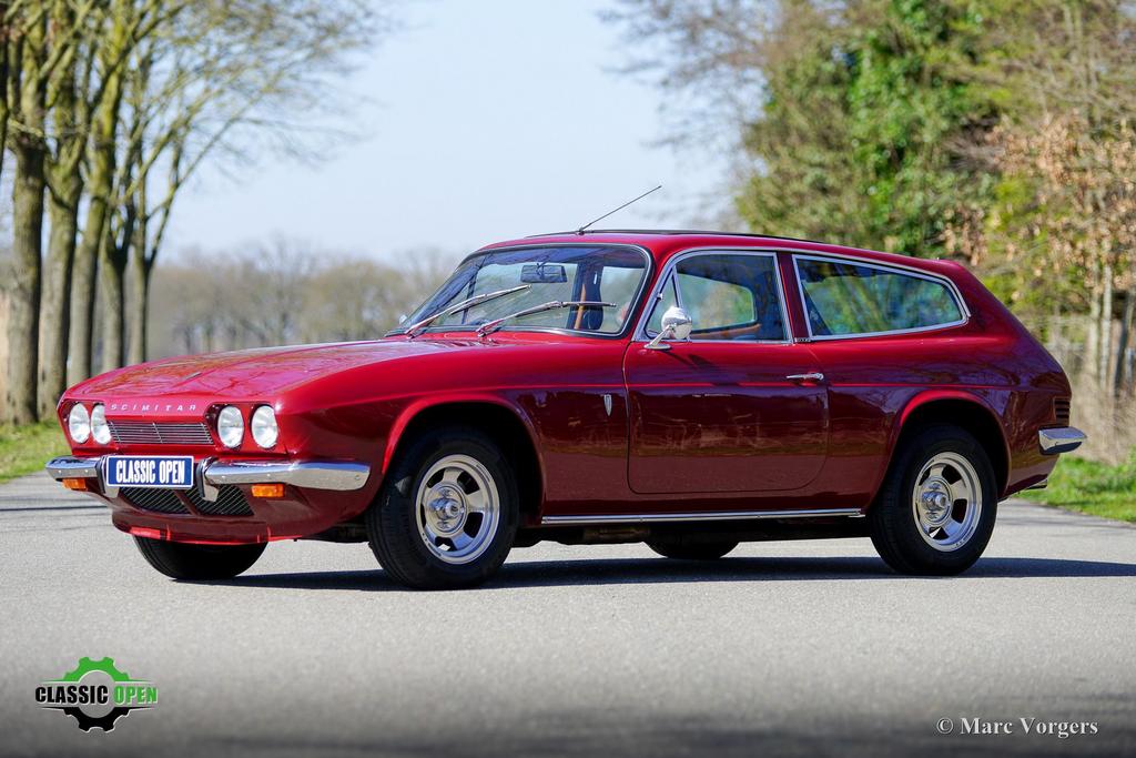 Other Other, Autos, Autos Autre, Entreprise, Jantes en alliage léger, Toit ouvrant, USB, Essence, Coupé, Boîte manuelle, Rouge