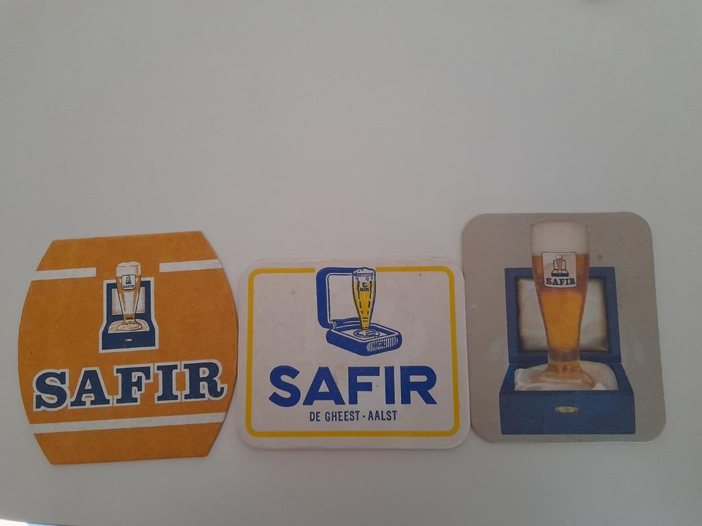 2 coussinets en feutre de safir, Collections, Marques de bière, Enlèvement ou Envoi, Sous-bock