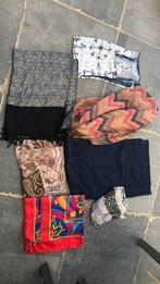 Sjaal uit te kiezen, Kleding | Dames, Mutsen, Sjaals en Handschoenen, Ophalen of Verzenden, Zo goed als nieuw, Sjaal