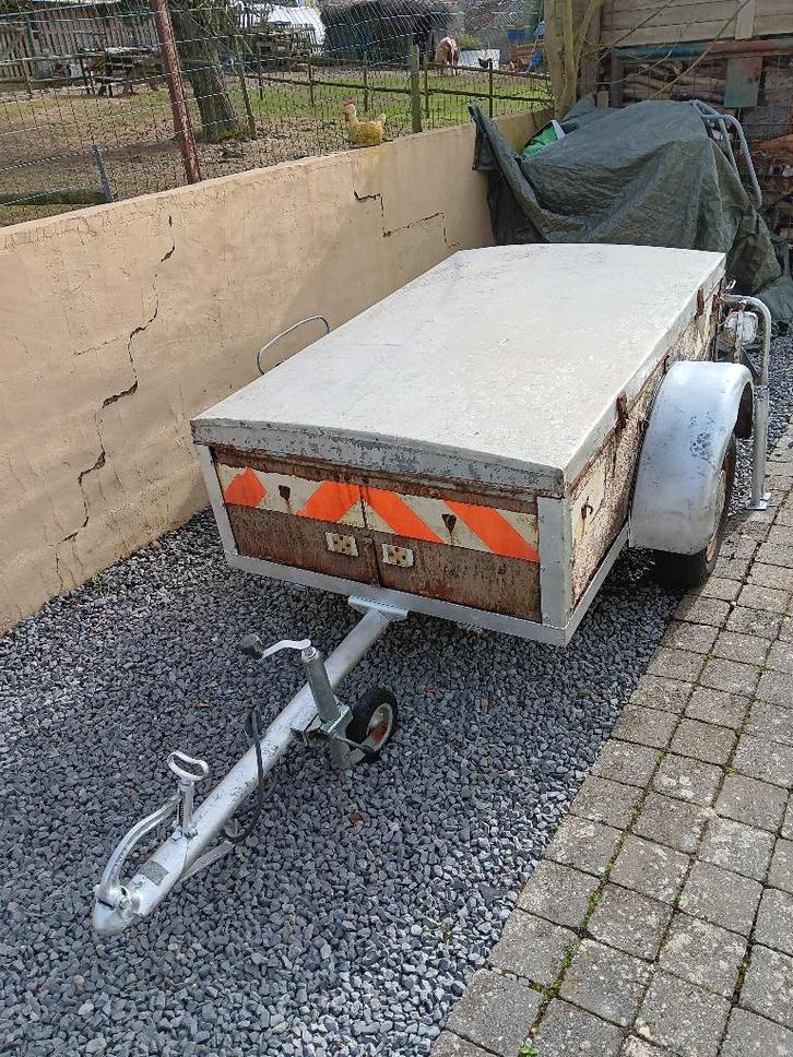 Remorque classiques fermée , construite le 28/11/1973, Autos : Divers, Remorques, Utilisé, Enlèvement