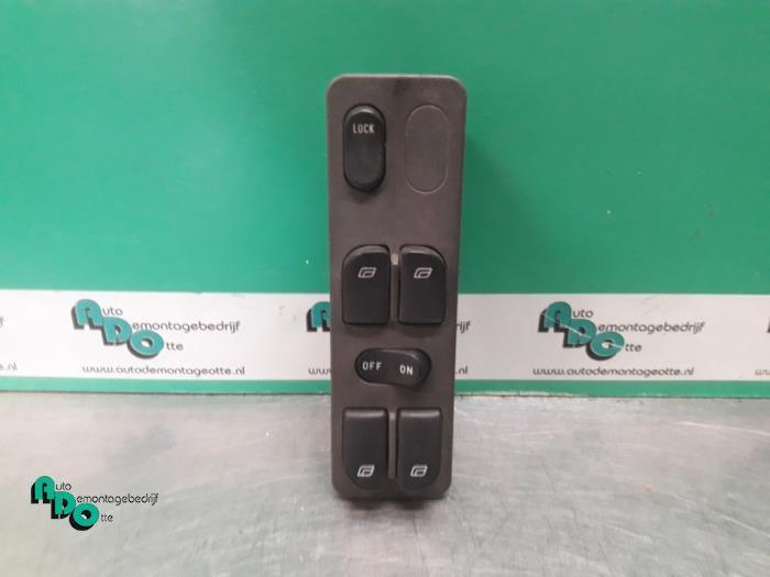 Elektrisch Raam Schakelaar van een Saab 9-3, Auto-onderdelen, Dashboard en Schakelaars, Saab, Gebruikt, 3 maanden garantie, Ophalen of Verzenden