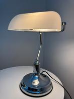 Lampe de bureau design bankers en verre blanc chromé, Maison & Meubles, Enlèvement ou Envoi, Comme neuf, Verre