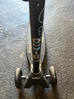 Micro step, Fietsen en Brommers, Ophalen, Zo goed als nieuw