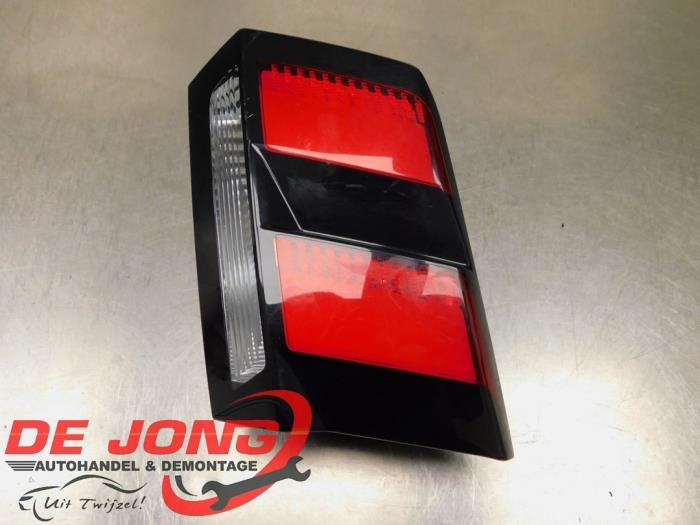 Feu arrière droit d'un Peugeot 3008, -, 3 mois de garantie, Utilisé, -