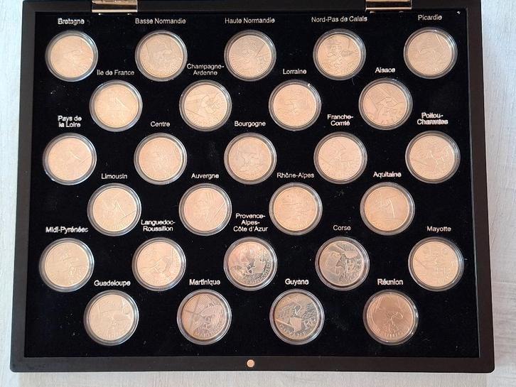 Coffret 27 pièces en argent de 10 euros région France 2010, Postzegels en Munten, Munten | Europa | Euromunten, 10 euro, Frankrijk