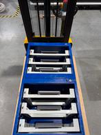 Rayonnages métalliques Beraklik + réservoir d’eau  4 tiroirs, Enlèvement