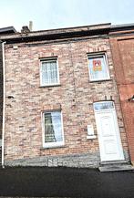 Maison d'habitation 3 chambres avec cour et jardin, Immo, 261 kWh/m²/an, Maison 2 façades, 200 à 500 m², 33173 kWh/an