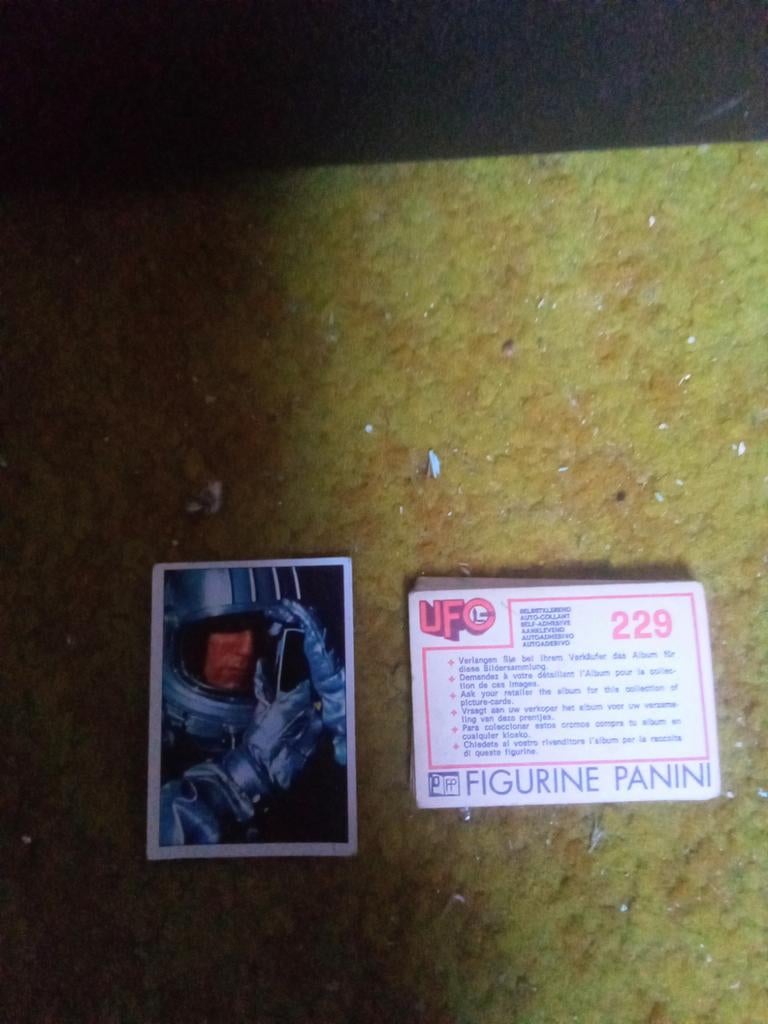 Images UFO (panini), Collections, Enlèvement ou Envoi