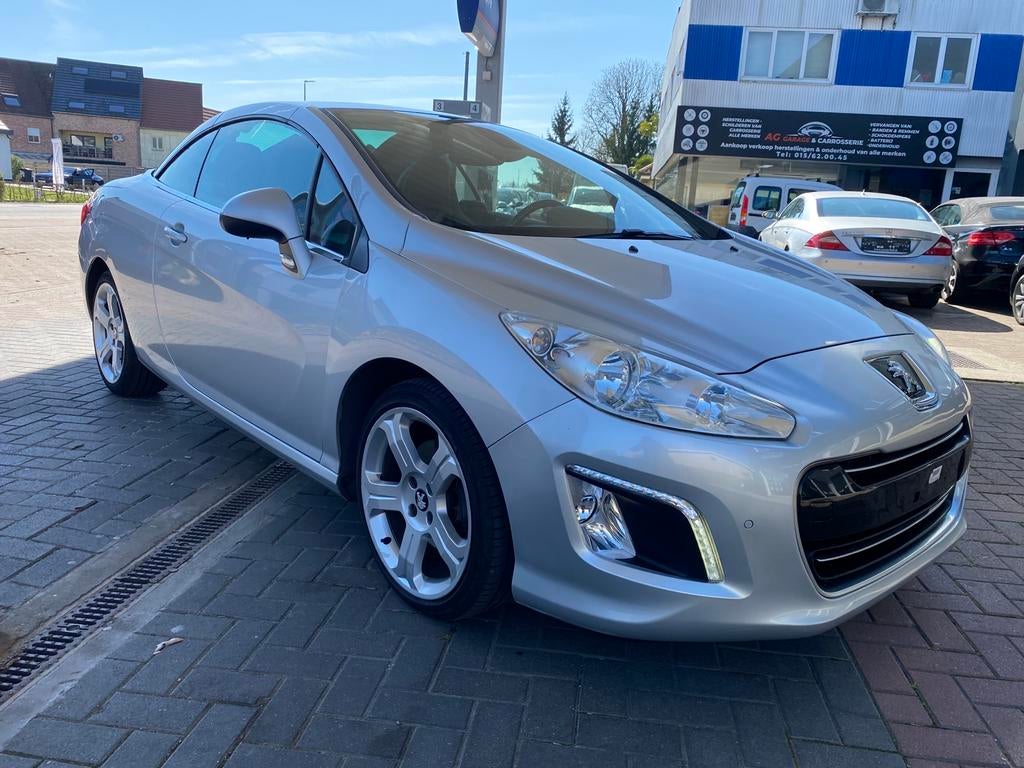 Peugeot 308cc 1.6 - ESSENCE - AUTOMATIQUE - 130.000km - 2012, Autos, Cuir, Entreprise, Cabriolet, Noir