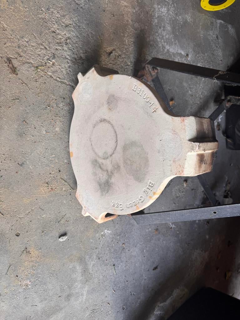 BGE Medium Conveggtor, Jardin & Terrasse, Accessoires pour le barbecue, Enlèvement, Utilisé