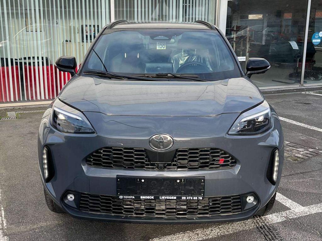 Toyota Yaris Cross 1.5HYB 130PK GR Sport + Luxury Pack, Auto's, Automaat, Gebruikt, Euro 6, Parkeersensor
