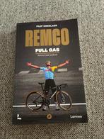 Boek Remco Evenepoel Full Gas, Boeken, Lopen en Fietsen, Ophalen of Verzenden, Zo goed als nieuw, Zie beschrijving