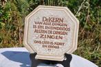 plaque murale en faience octogonale texte néerlandais, Comme neuf, Enlèvement ou Envoi