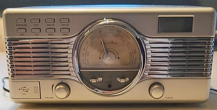 Draaitafel met Stereo FM Radio en Usb., Audio, Tv en Foto, Radio's, Zo goed als nieuw, Radio, Ophalen