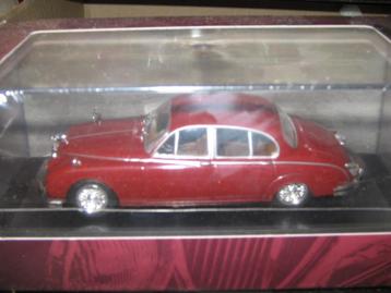 jaguar modellen op 1/43 beschikbaar voor biedingen