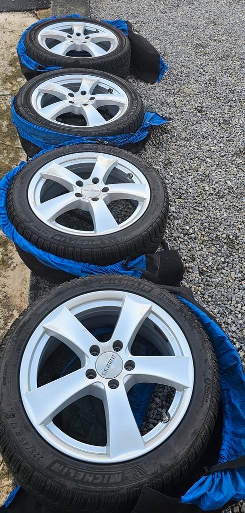 Winterkit 225/45/17 DEZENT 5x112 MERCEDES/AUDI/VW, Auto-onderdelen, Banden en Velgen, Banden en Velgen, Winterbanden, 17 inch