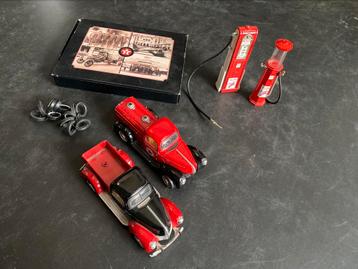 Set Texaco-auto’s + postkaarten, Hobby & Loisirs créatifs, Enlèvement, Comme neuf, Voiture