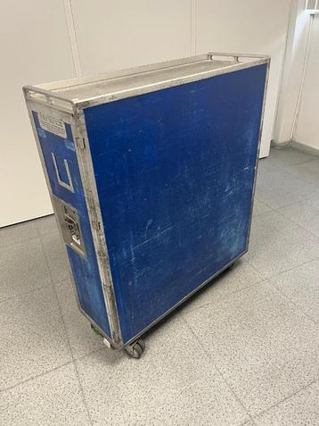 Authentieke vliegtuigtrolley AF-KLM - unieke kans beschikbaar voor biedingen