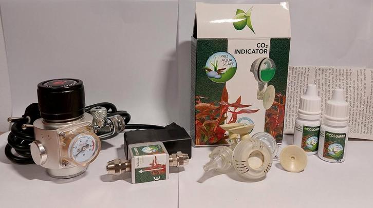 Colombo aquarium CO2 accesoires, Animaux & Accessoires, Poissons | Aquariums & Accessoires, Enlèvement ou Envoi