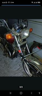 Moto Honda VT 500 vendu pour piece, Motoren, Cardan-aandrijving, 2 cilinders, Chopper, Particulier