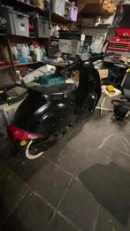 Scooter b klasse, Ophalen, Gebruikt, Zadel