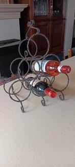 Casier à vin ancien en fer forgé, Moins de 50 cm, Enlèvement ou Envoi, Autres matériaux, 5 à 15 bouteilles