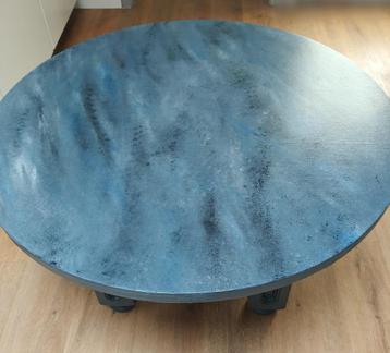 Salontafel met uniek motief  beschikbaar voor biedingen
