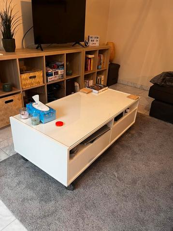 Table basse blanche Ikea, Enlèvement, Comme neuf