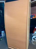 Bureau met rolluik, Ophalen, Bureau