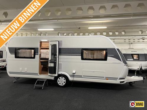 Hobby Excellent 560 CFE 2021 TENT 300 + RUIM!, Caravans en Kamperen, Caravans, Particulier, tot en met 4, 1250 - 1500 kg, Rondzit