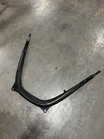 OEM M2 carbon strut brace beschikbaar voor biedingen
