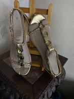 Tongs dorées, Autres couleurs, Comme neuf, Enlèvement, Autres types