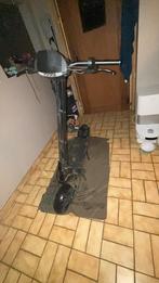 Titre : Trottinette électrique a partit urgent ❗️❗️❗️, Enlèvement, Comme neuf