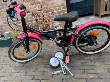 kinderfiets b twin beschikbaar voor biedingen