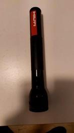 Lampe de poche (mag-lite hilti), Enlèvement