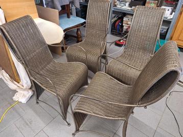 4 unieke stoelen smeedijzer met riet beschikbaar voor biedingen
