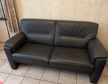 Lederen salon als nieuw beschikbaar voor biedingen