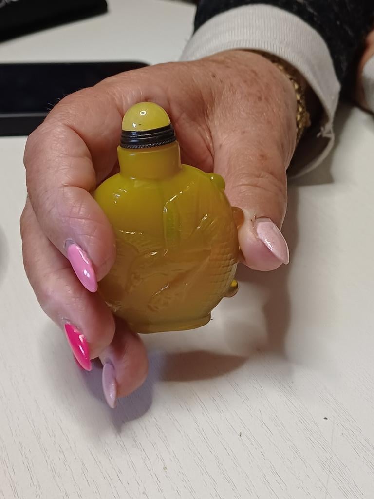 Chinees snuff flesje, Ophalen