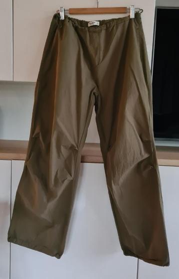 Cargo-broek 'Pull&Bear' (maat: L), Taille 42/44 (L), Enlèvement ou Envoi, Comme neuf, Pull & Bear