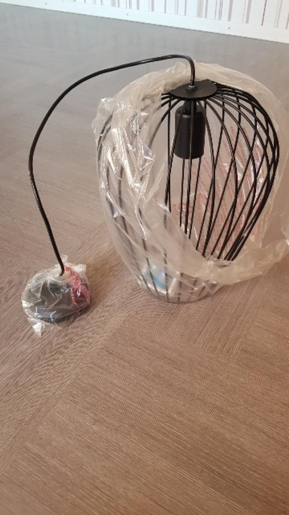 Hanglamp Modern / Hedendaags Nieuw, Huis en Inrichting, Lampen | Hanglampen, Nieuw, 50 tot 75 cm, Metaal, Ophalen of Verzenden