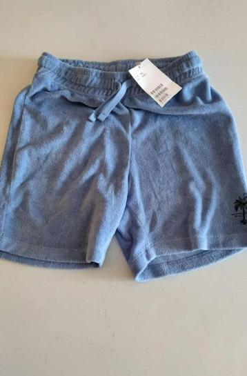 short / badstof short h & m maat 110 - 116 NIEUW beschikbaar voor biedingen