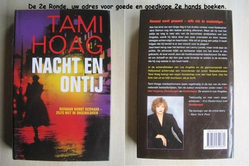 445 - Nacht en ontij - Tami Hoag, Livres, Thrillers, Comme neuf, Amérique, Enlèvement ou Envoi