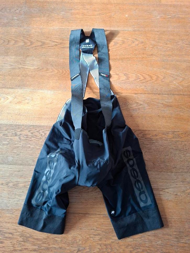 Assos Equipe RS S9 Bibshort XLG, Fietsen en Brommers, Fietsaccessoires | Fietskleding, Ophalen of Verzenden