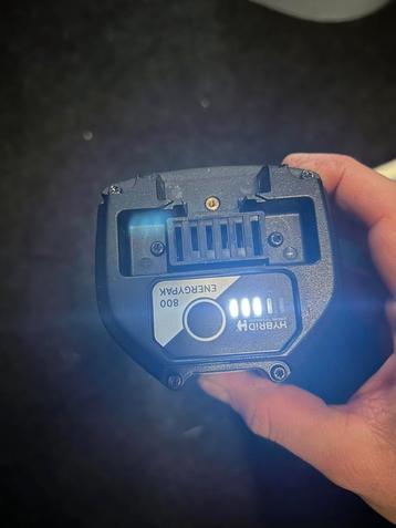 Giant 800 wh Energypak beschikbaar voor biedingen