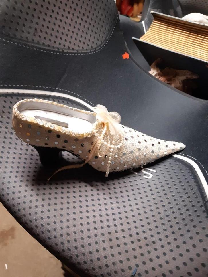 Chaussure décorative tirelire, Collections, Tirelires, Enlèvement ou Envoi