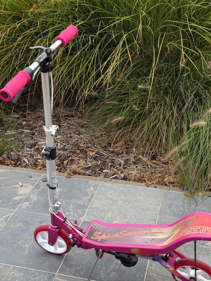 Space Scooter X560s - Roze, Fietsen en Brommers, Steps, Nieuw, Overige typen, Ophalen