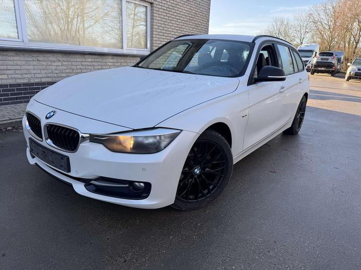 BMW 3 Serie 318 318d sport (bj 2014), Auto's, BMW, Te koop, 3 Reeks, ABS, Airbags, Airconditioning, Alarm, Bluetooth, Boordcomputer